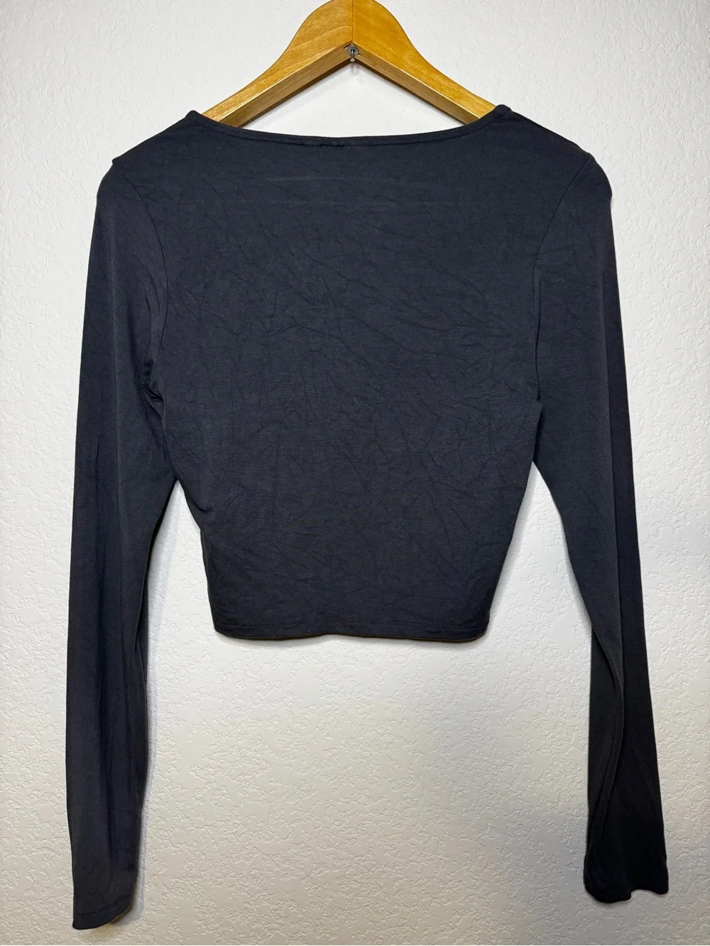 ASOS DESIGN Womens Long Sleeve Crop Top Square Neck Size 6 Shark Gray Minimalist